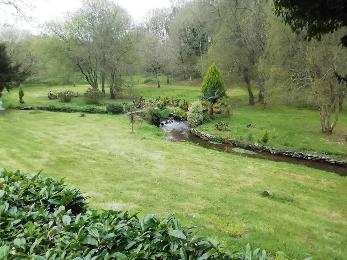 La Maison Au Bord De L'Eau Plouigneau Buitenkant foto
